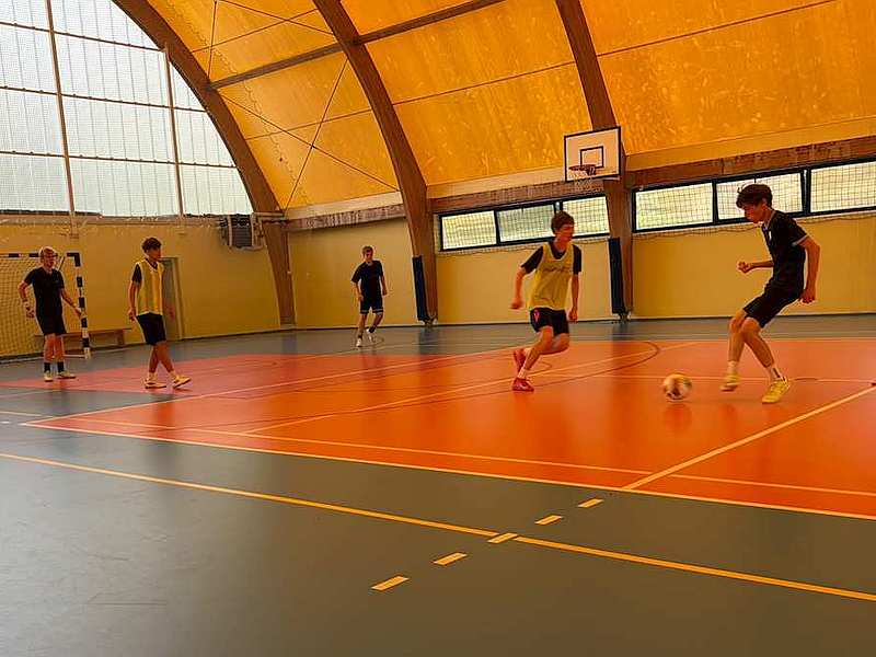 mecz z 4 L.O.